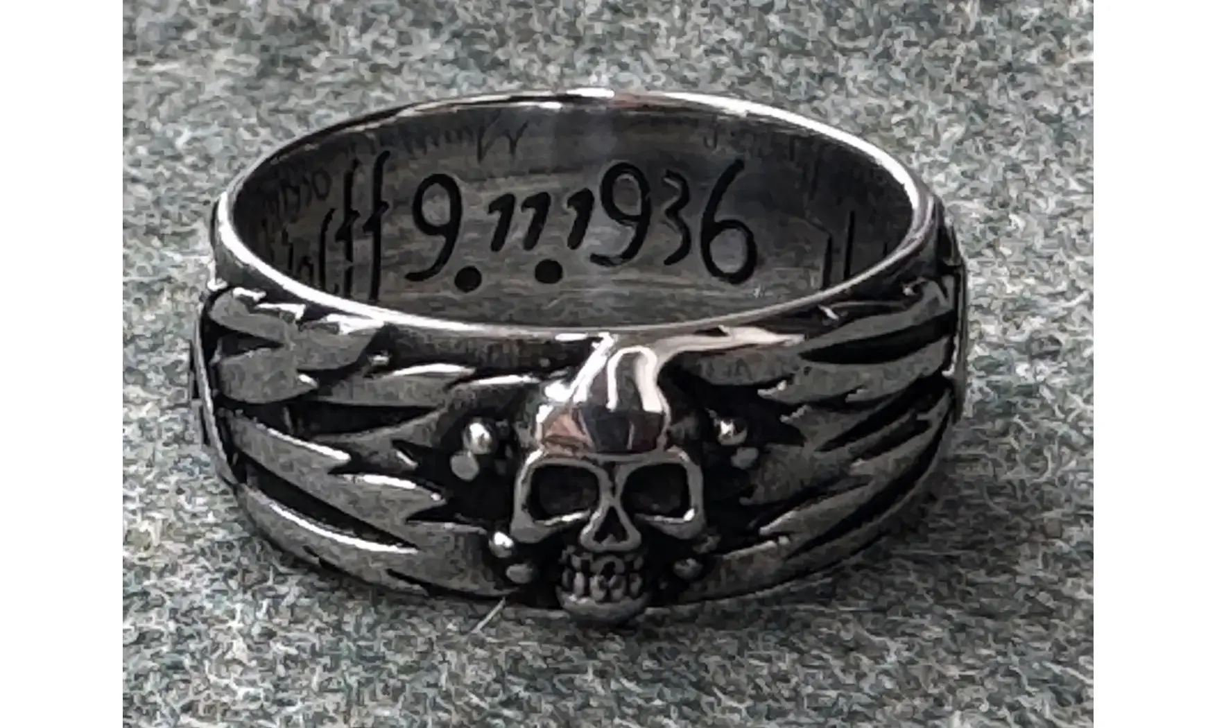 Anillo Totenkopf plata 9.5 mm