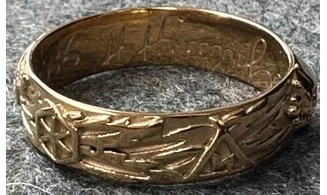 Ring Totenkopf gold 6.5 mm