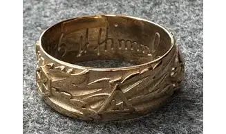 Ring Totenkopf gold 9.5 mm