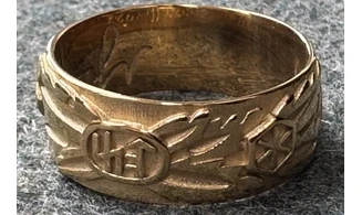 Ring Totenkopf gold 9.5 mm