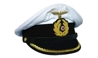 KM Lieutenant White Visor Cap