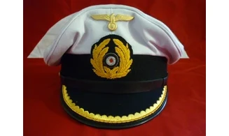 KM Lieutenant White Visor Cap