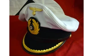 KM Lieutenant White Visor Cap