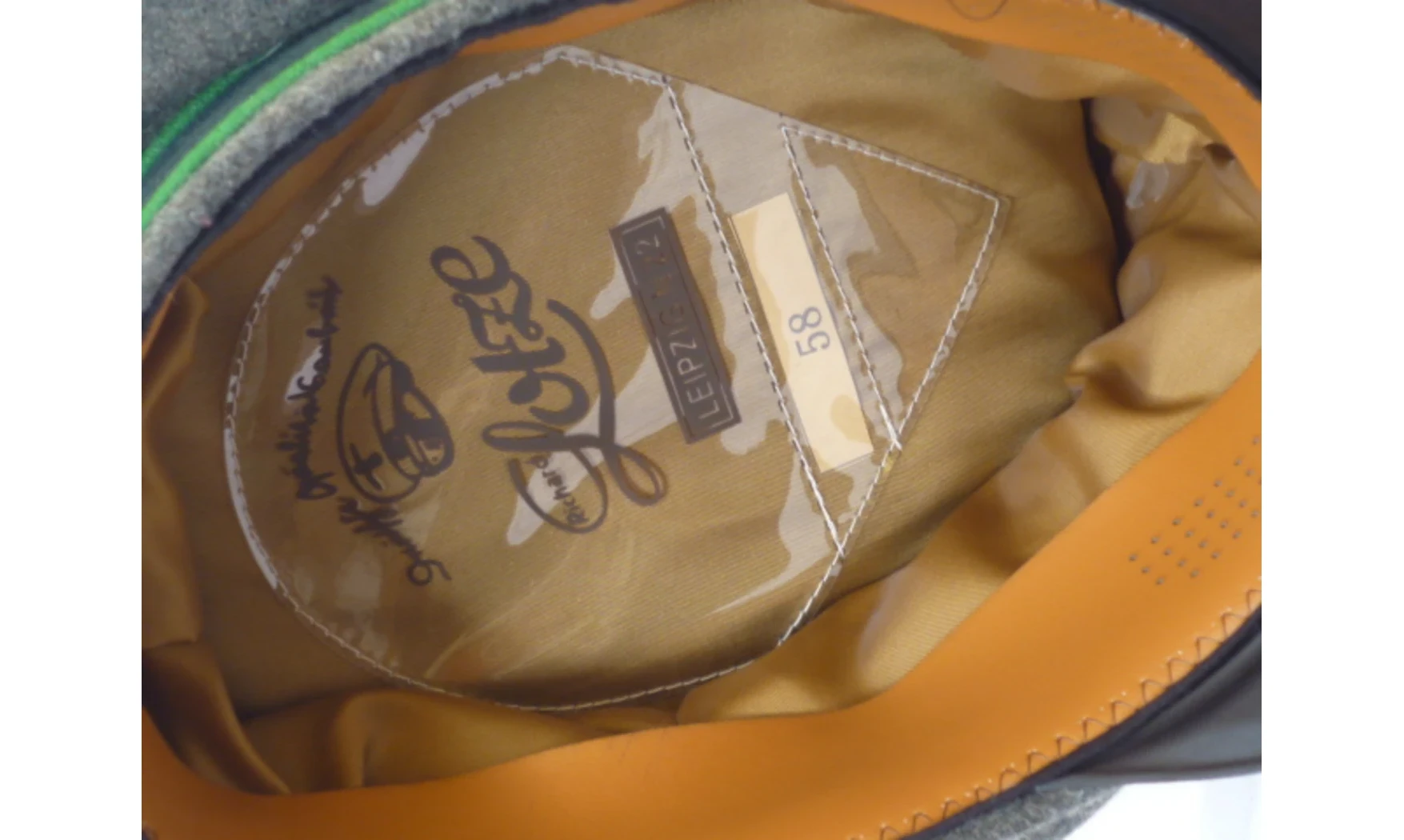 WH Officer Visor Cap Wool feldgrau