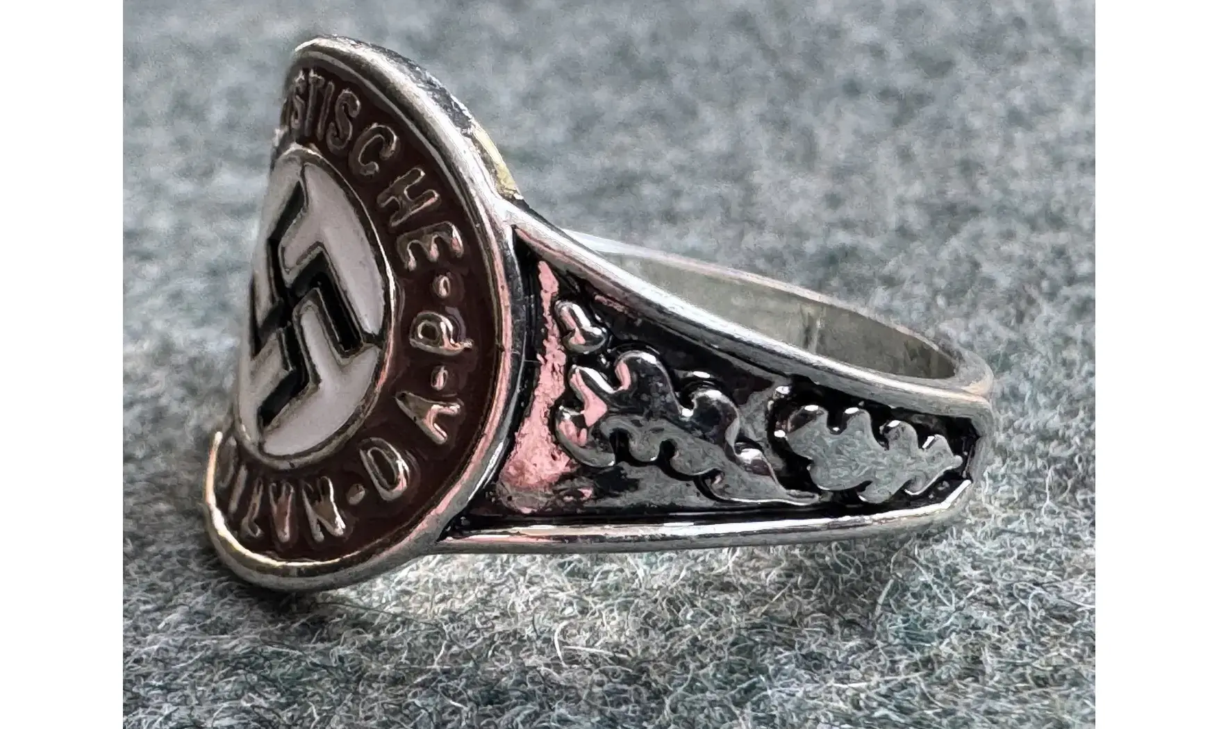 Anillo NSDAP v2