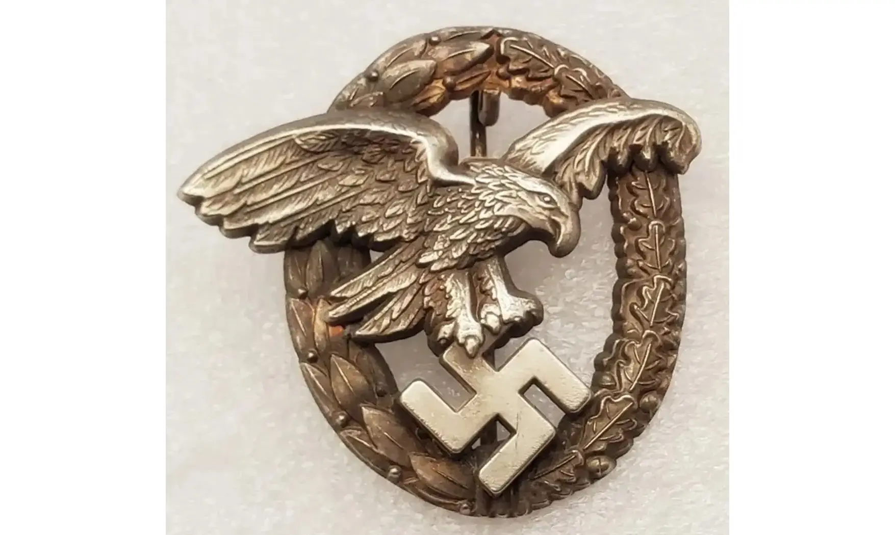 Insignia Observador LW