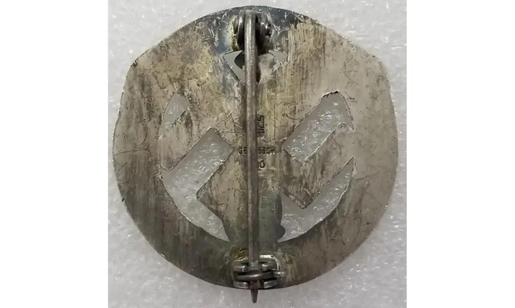 Insignia Deportes Autos NSKK plata vieja