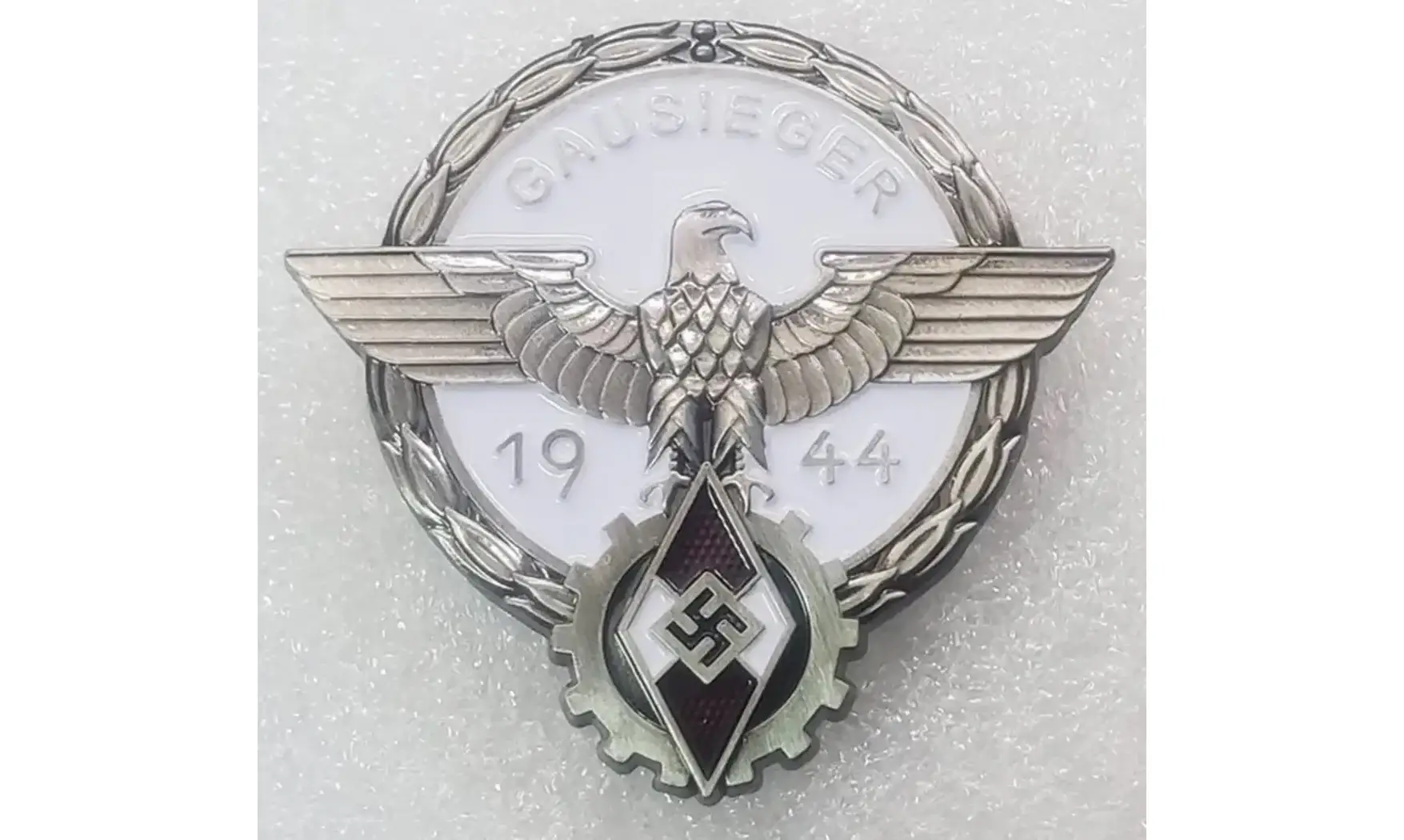 Insignia HJ Gausieger 1944