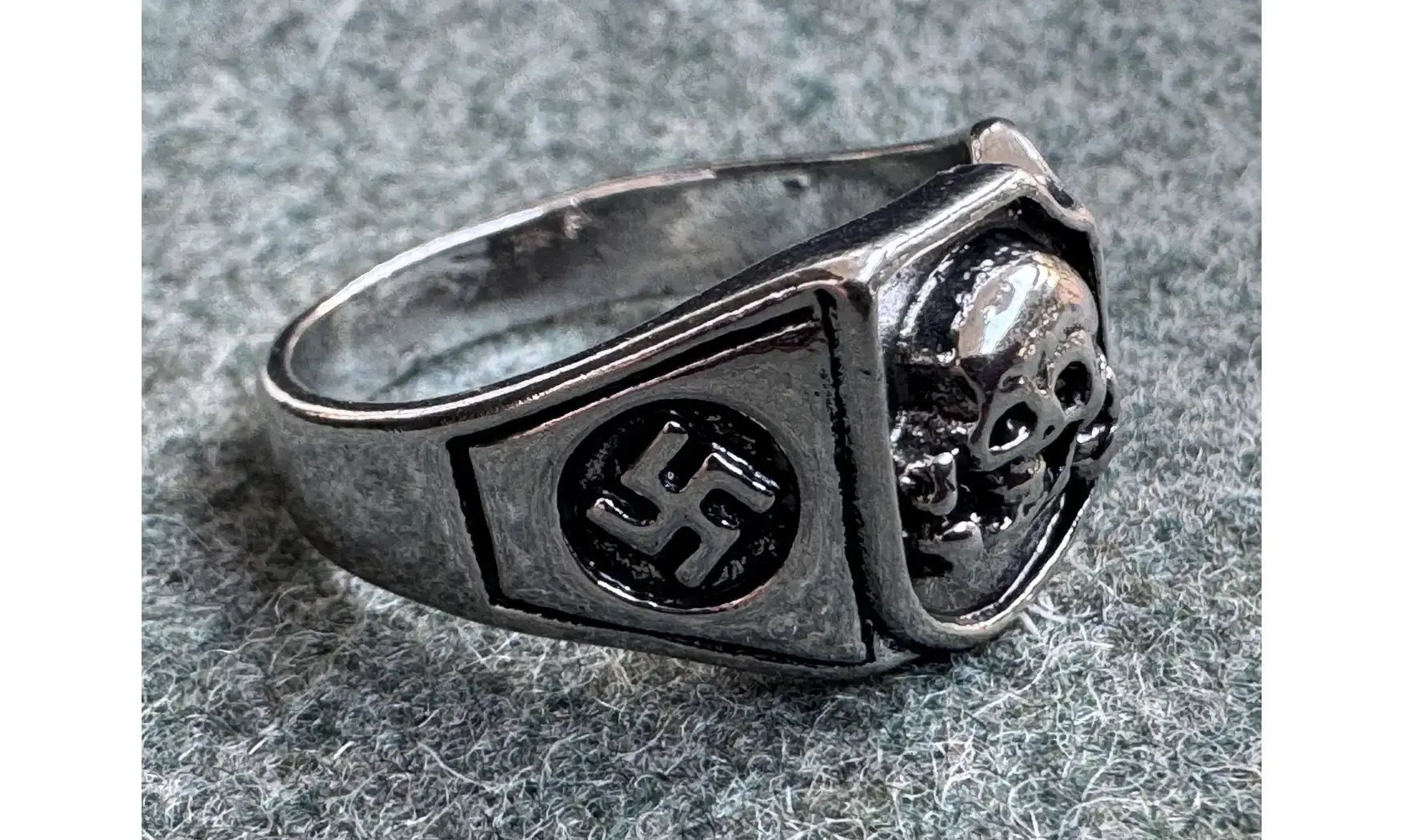 Anillo WSS Totenkopf Tropa