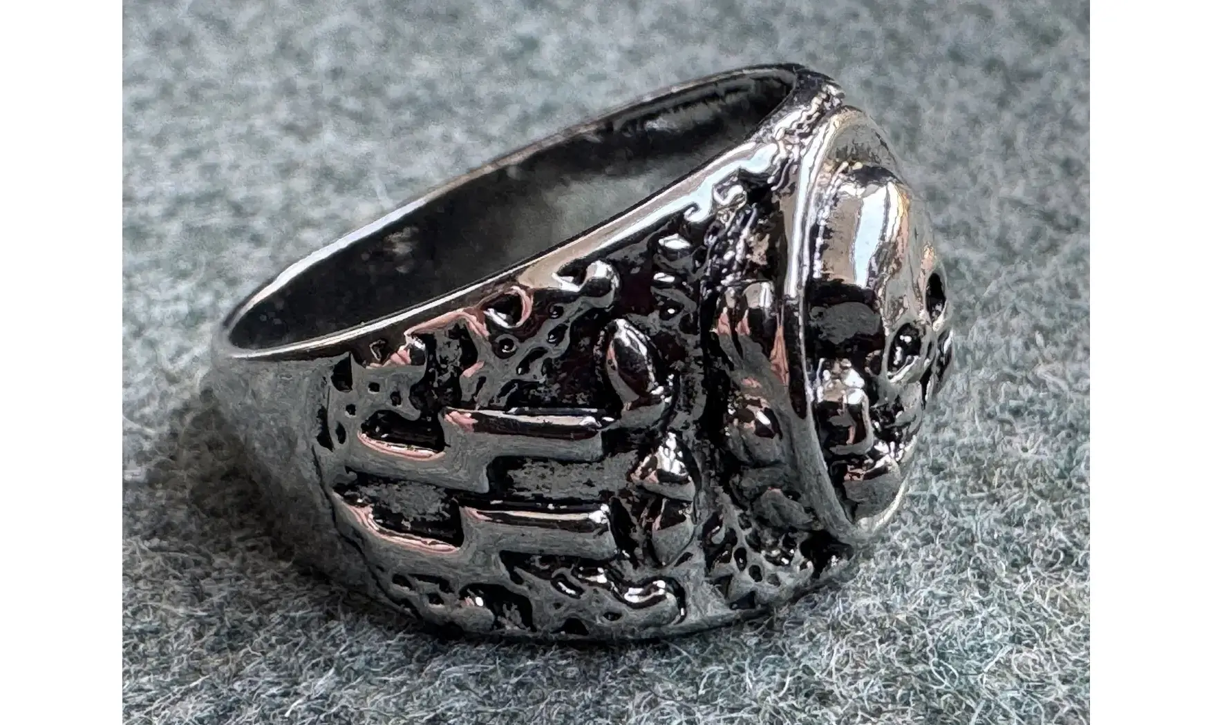 Anillo WSS Totenkopf Oficial