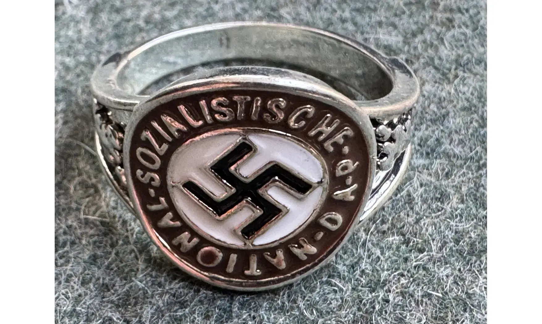 NSDAP Ring v2