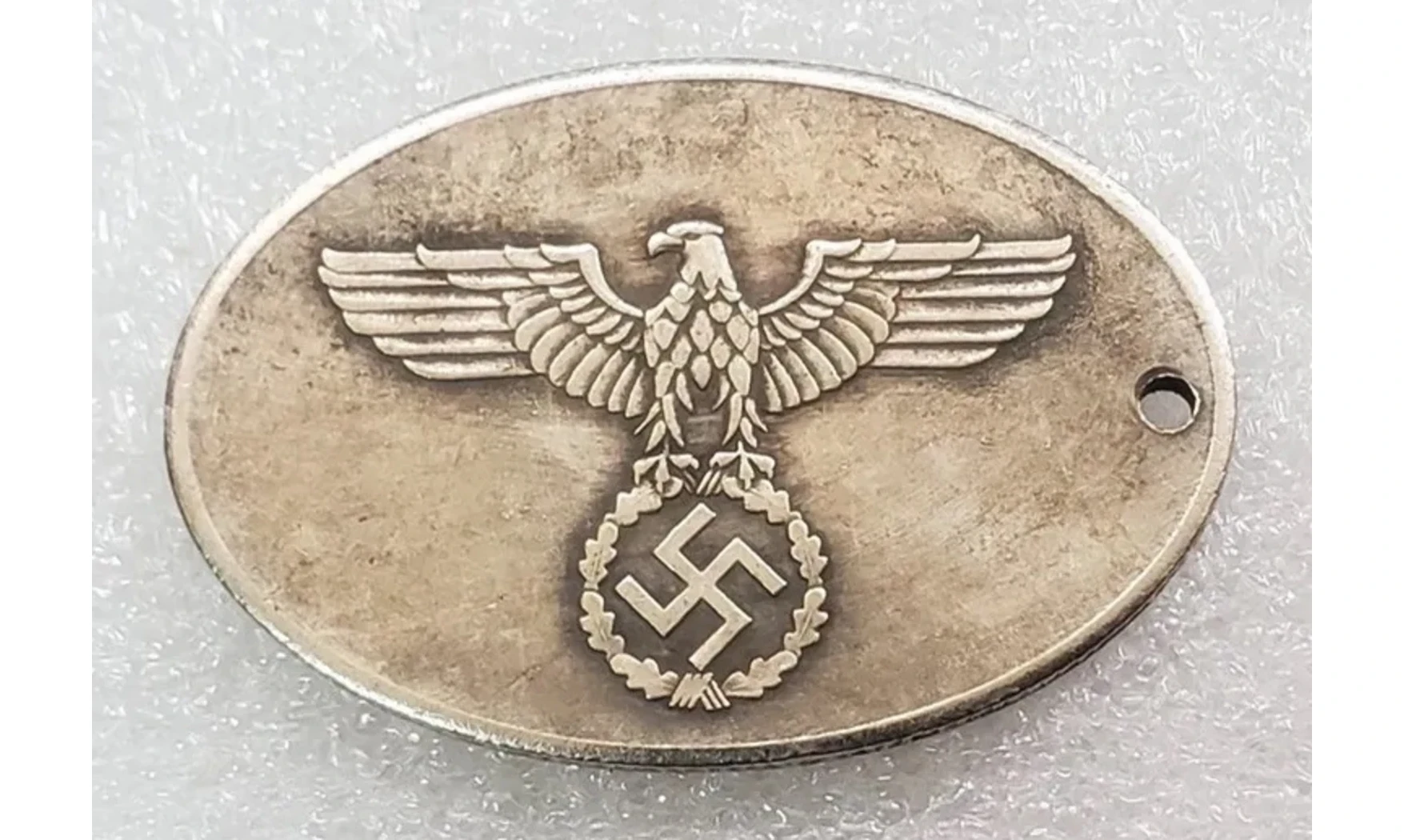 Insignia Gestapo plata