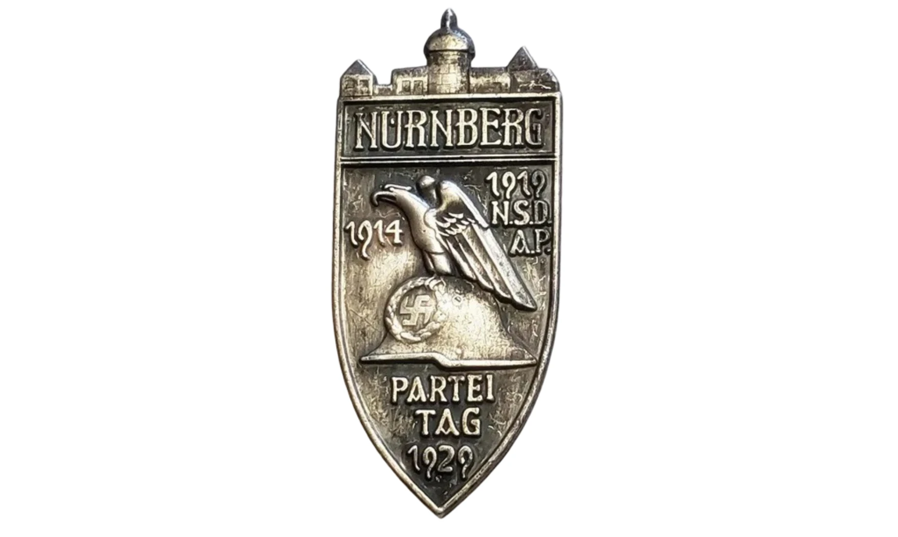 Insigne Nürnberg 1929 vieil argent