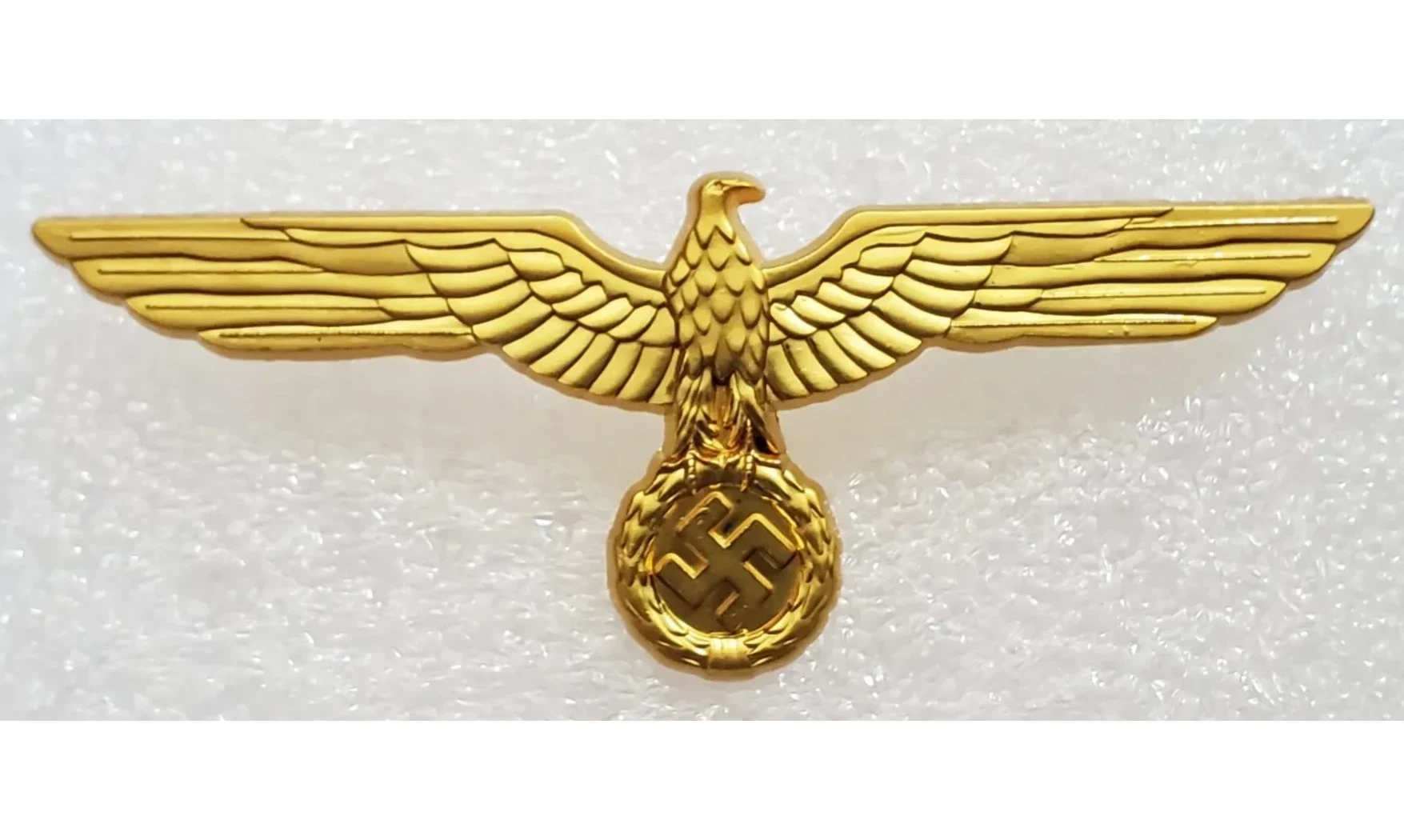 WH/KM gold metal eagle