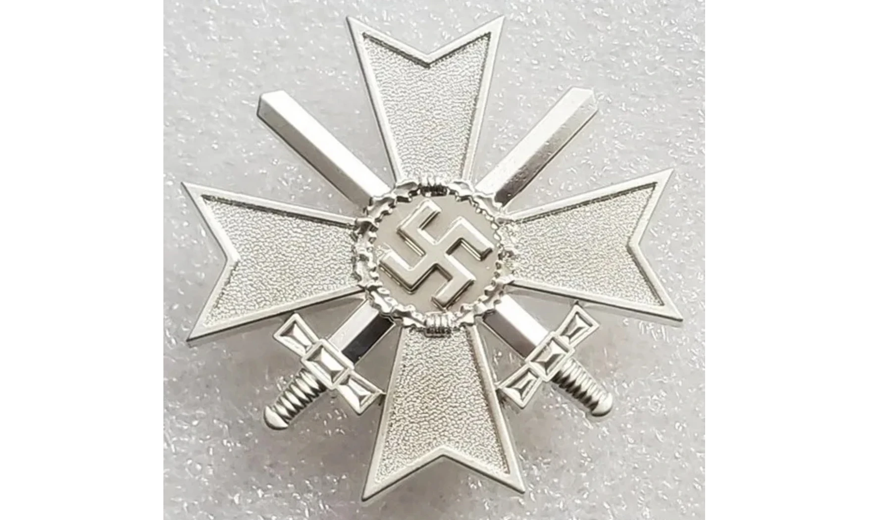 KVK 1 silver with Swords