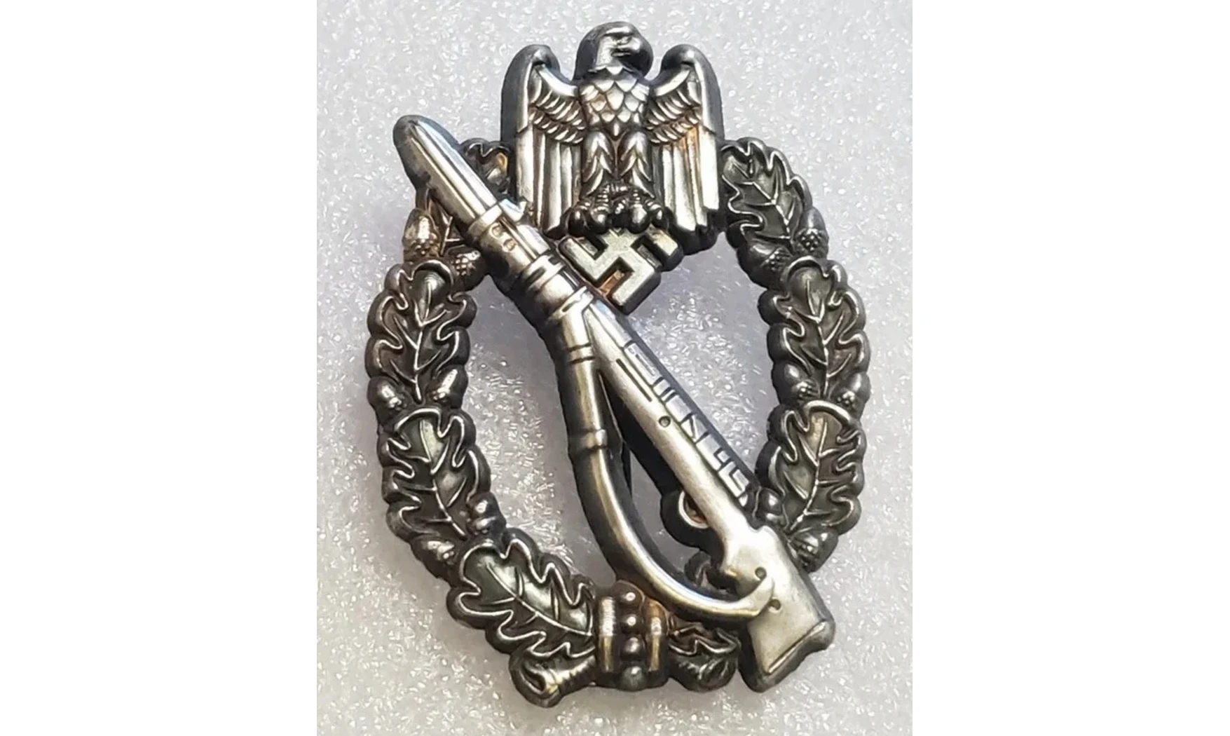 Silver Infantry Assault badge (OD)