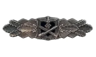 Silver close combat badge