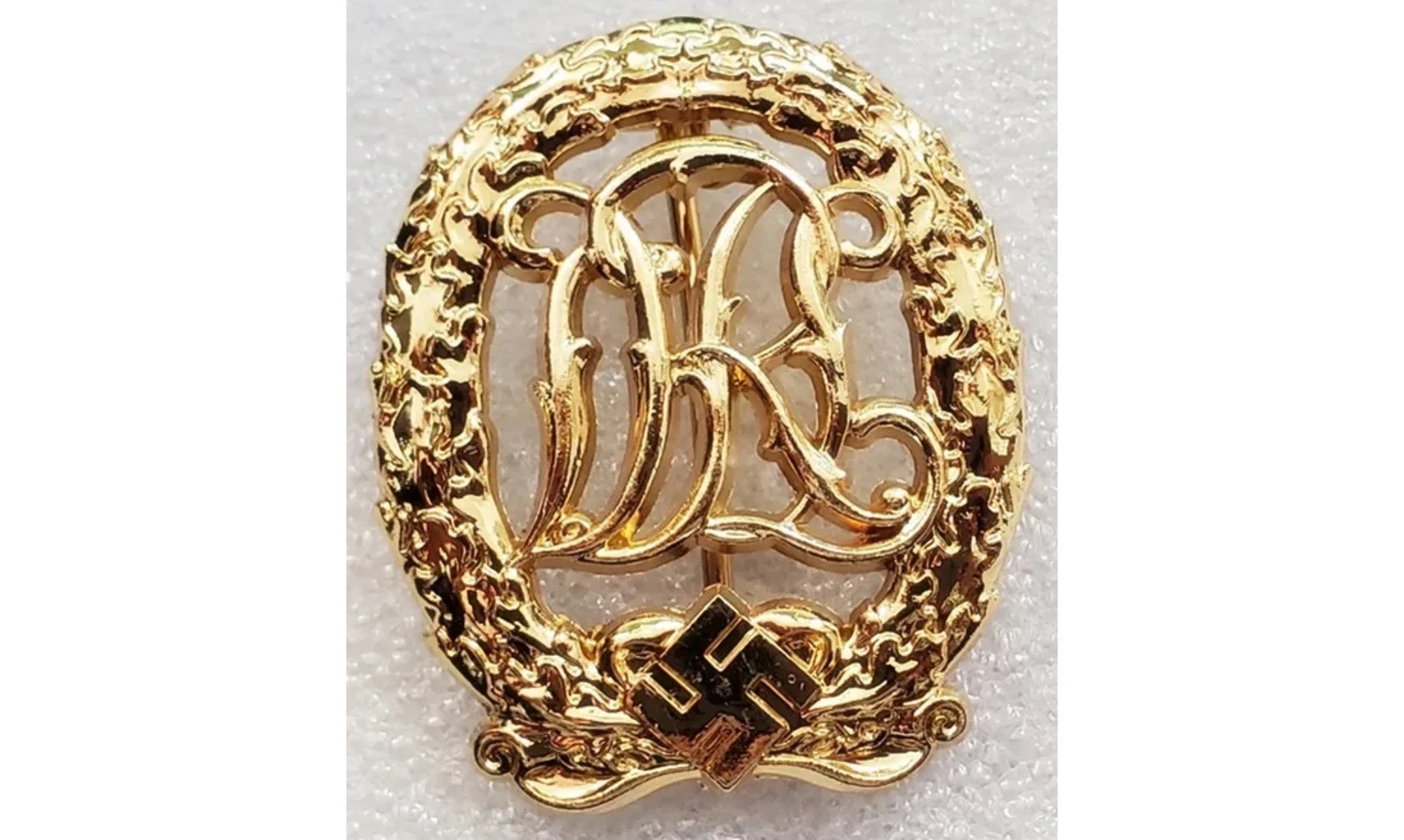 Gold Sports DRL badge