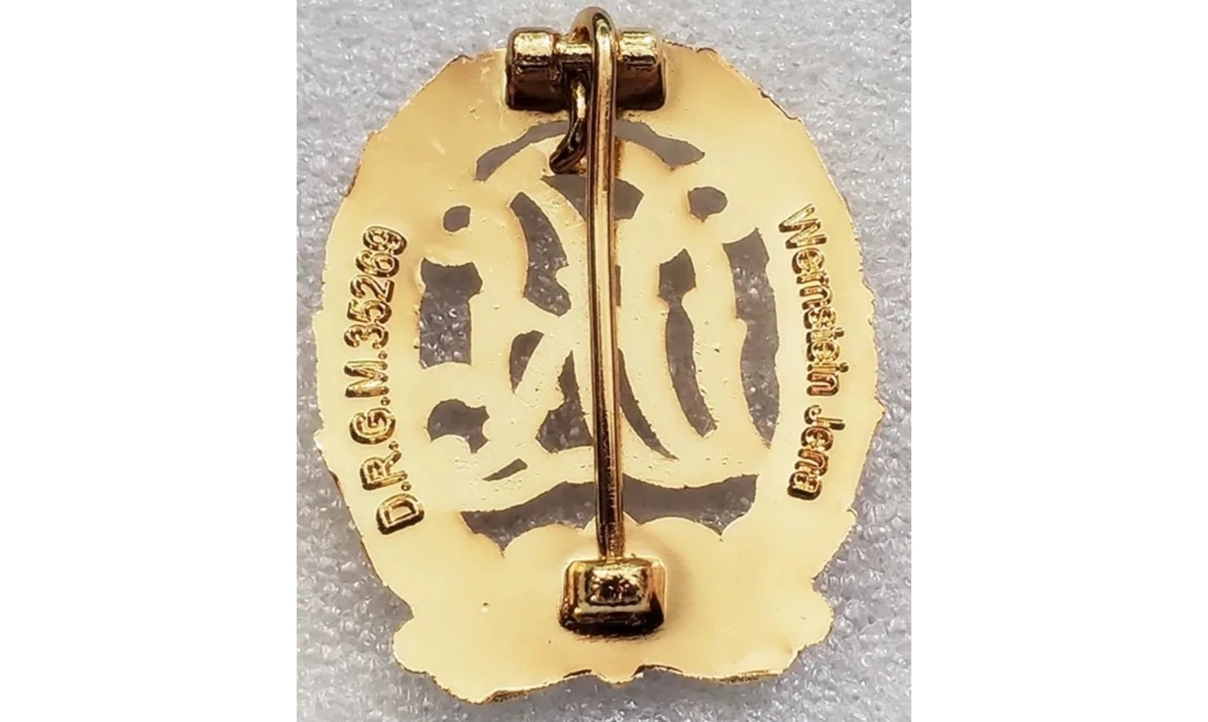 Gold Sports DRL badge