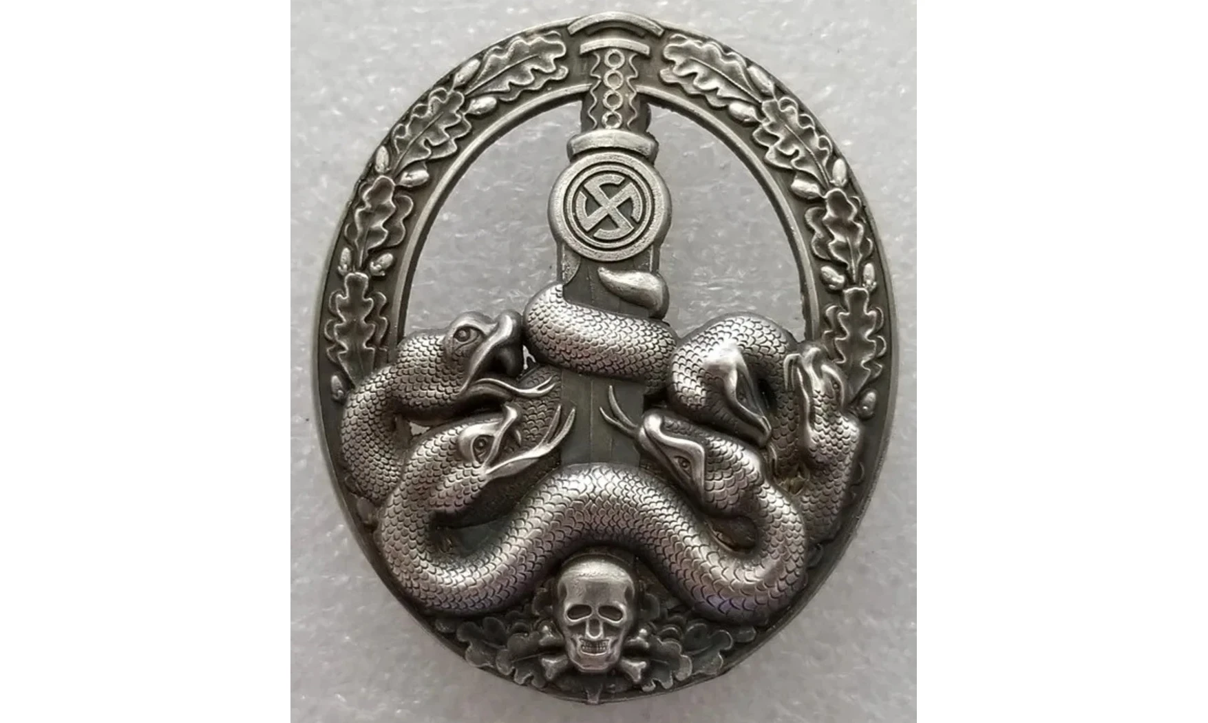 Silver Anti-partisan Badge (OS)