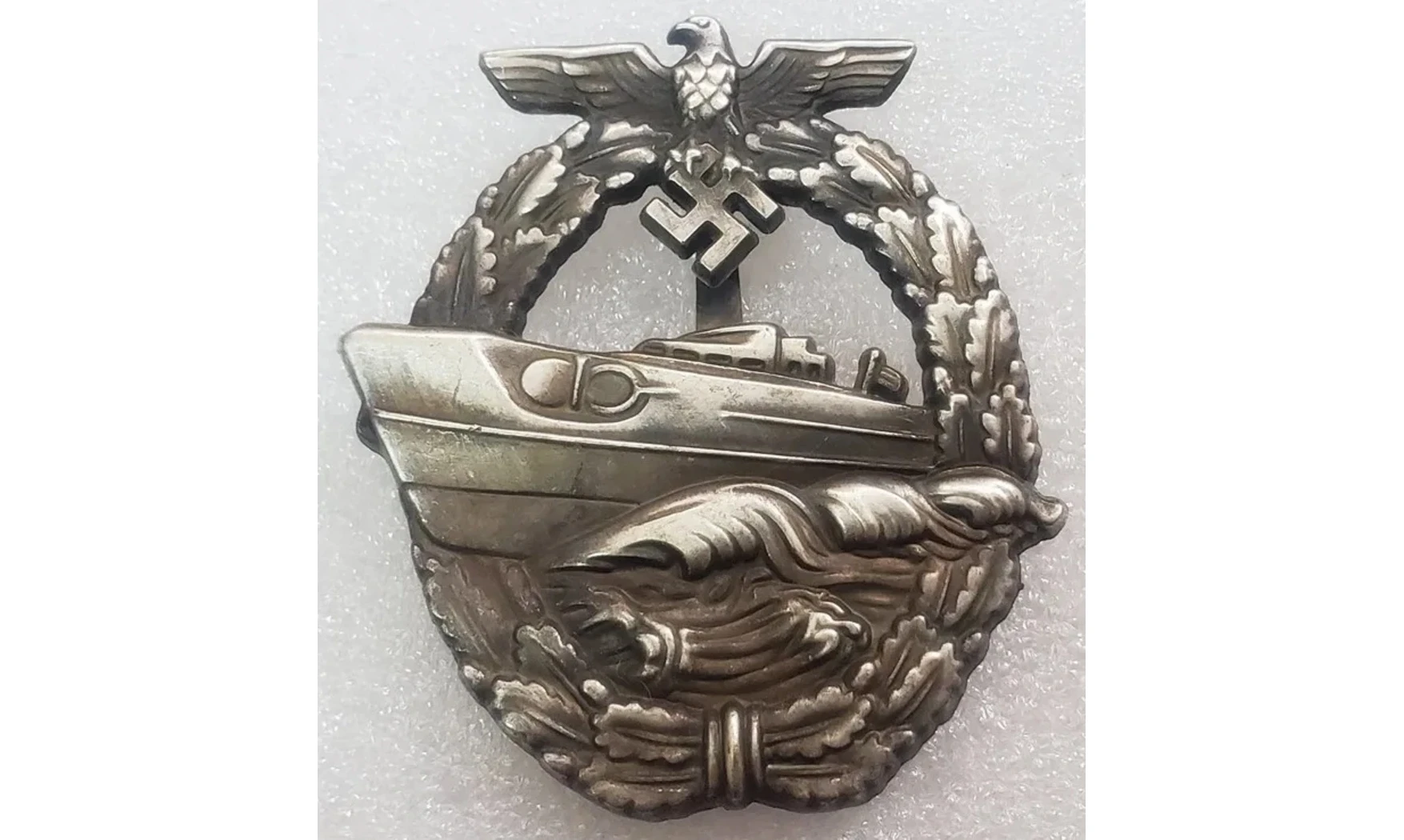 KM speedboat badge (OS-2nd)