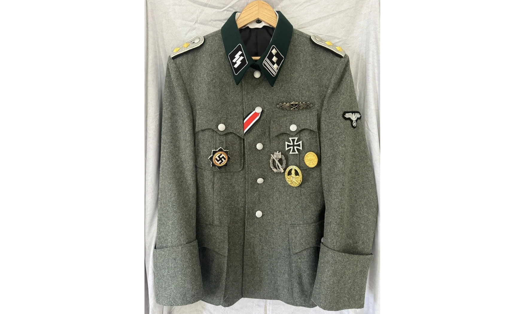 Uniforme Pascal PHLI**