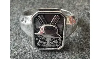 Anillo WH Combat en el frente