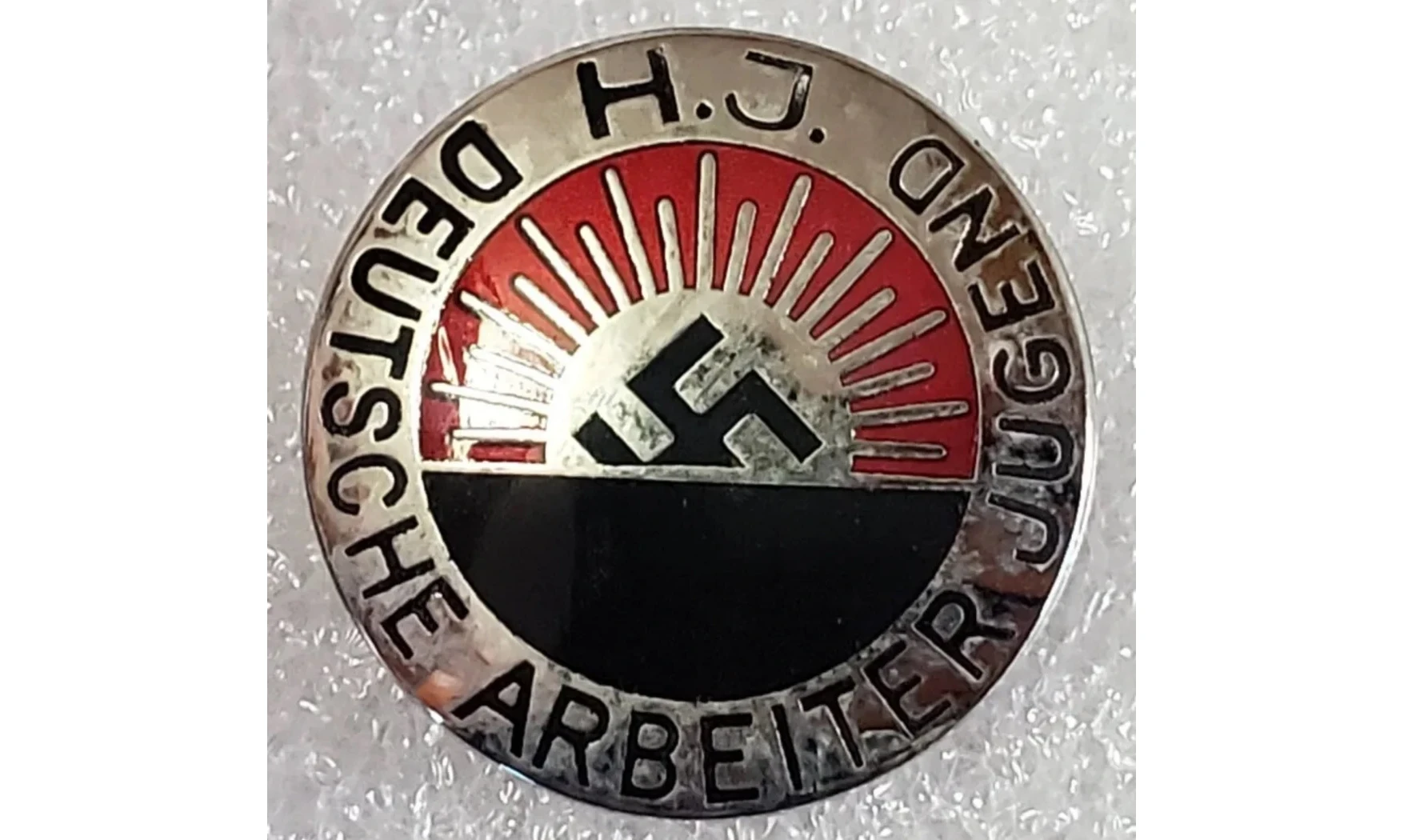 Insignia HJ Deutsche Arbeiter Jugend