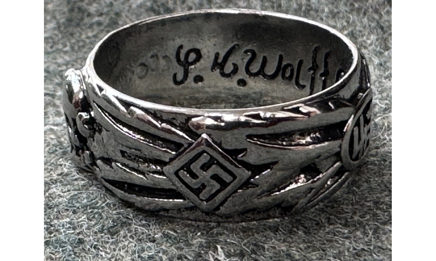 Anillo Totenkopf plata 9 mm AE